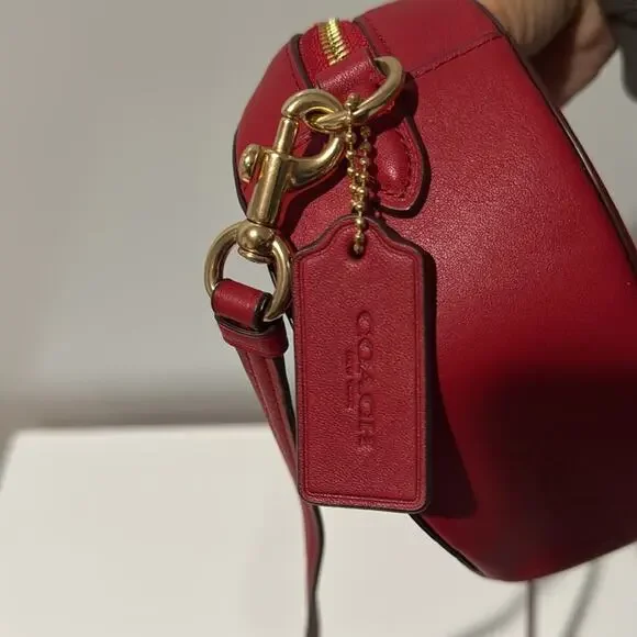 Coach Camera Bag Horse and Carriage Crossbody Leather Holiday Xmas Gift Classic - Picture 3 of 8